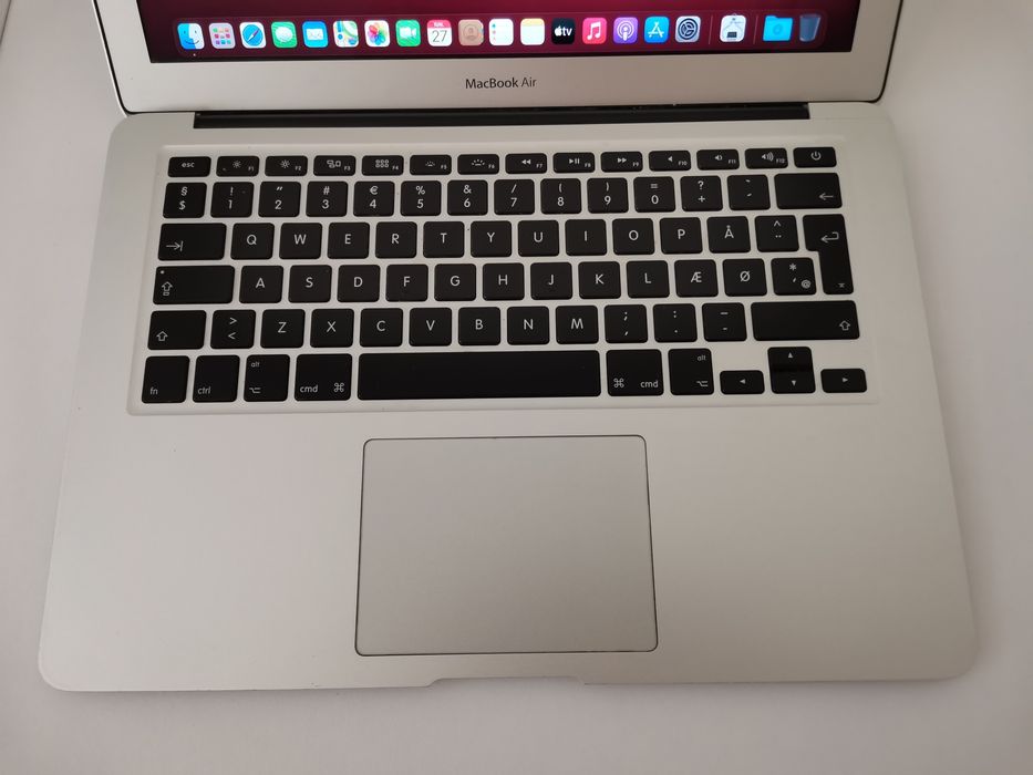 MacBook Air 13-inch