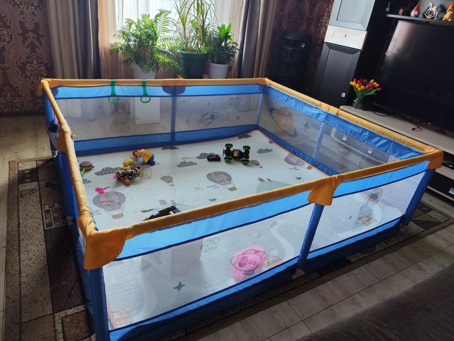 Продам детский манеж