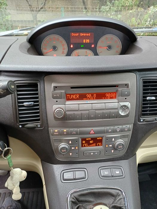 LANCIA MUSA 1.9 MULTIJET DIESEL – 2007, EURO 4, 3.200 € – negociabil