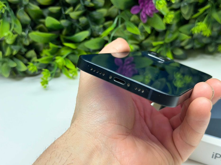 ! УнИкАт ! iPhone 13 128GB Midnight Гаранция ( 17491 )