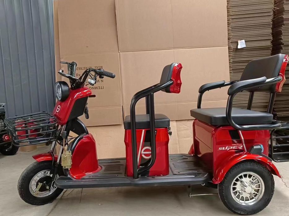 Трицикл закрытый оптом и в розницу