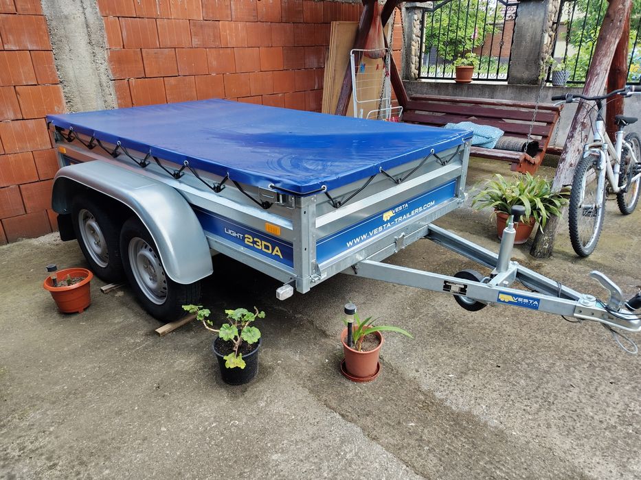 Remorca auto vesta