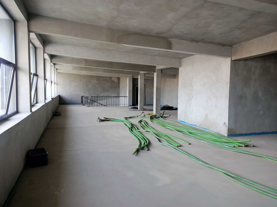 Centru comercial DN1 Ploiesti - Bucuresti vanzare / inchiriere