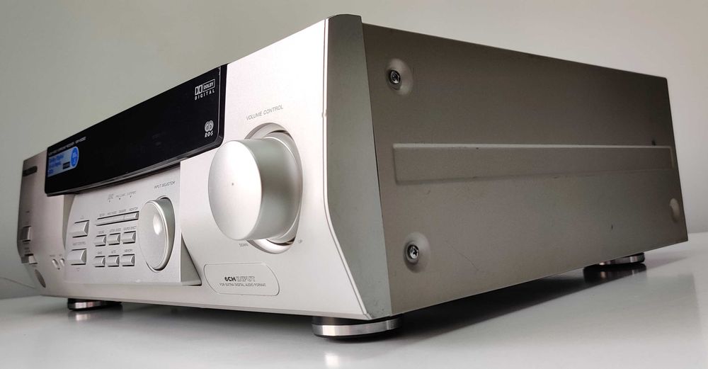 Kenwood KRF V 5030D – Receiver Digital – Intrare Phono & Optic – 5x80W