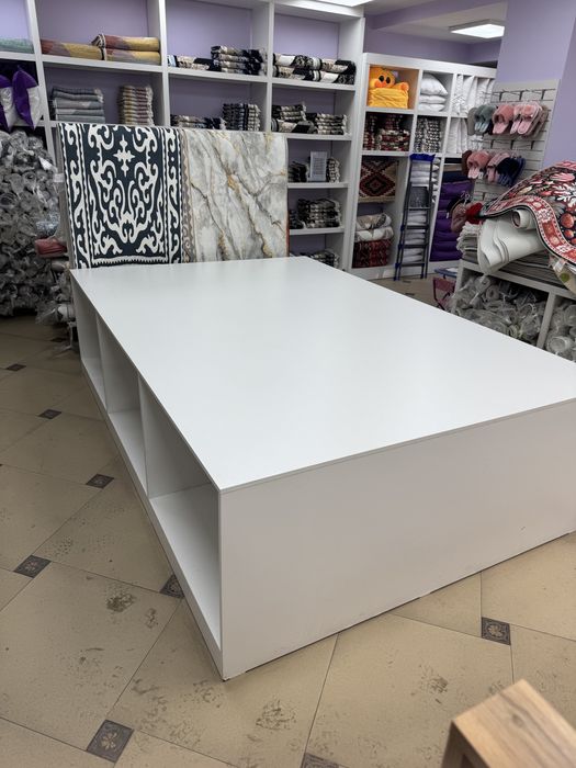 Стол 1,80 на 2,70