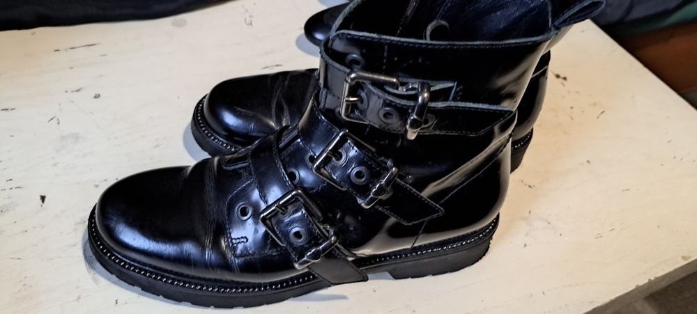 Зимни и летни камски обувки