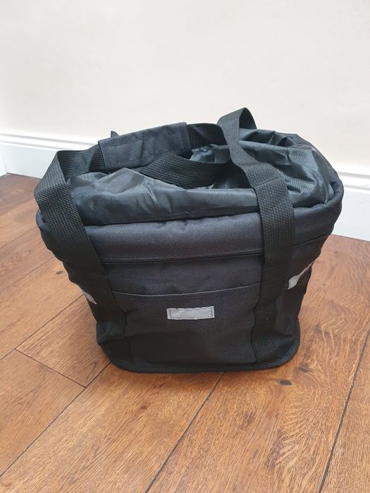 Vand cos compactabil pt bicicleta