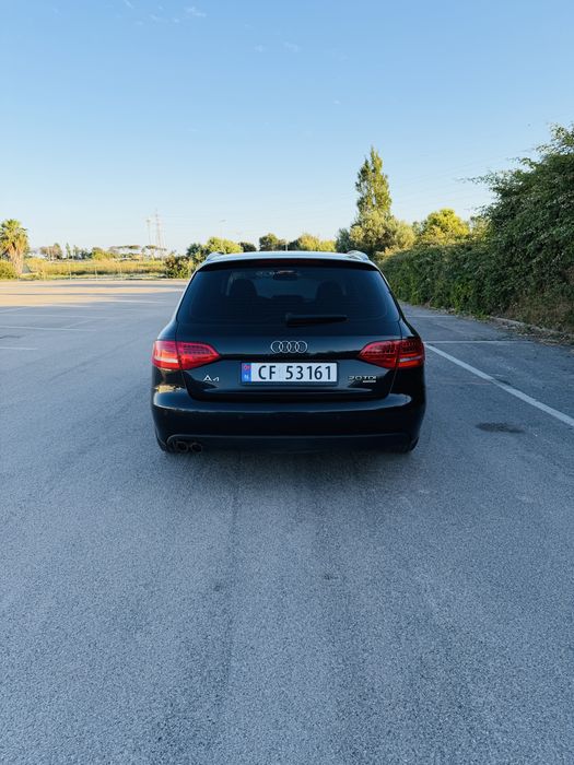 Audi A4 , quattro , an 2010