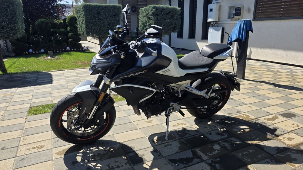 CF Moto 800 NK - ca noua
