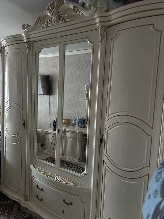 Продается спальная мебель