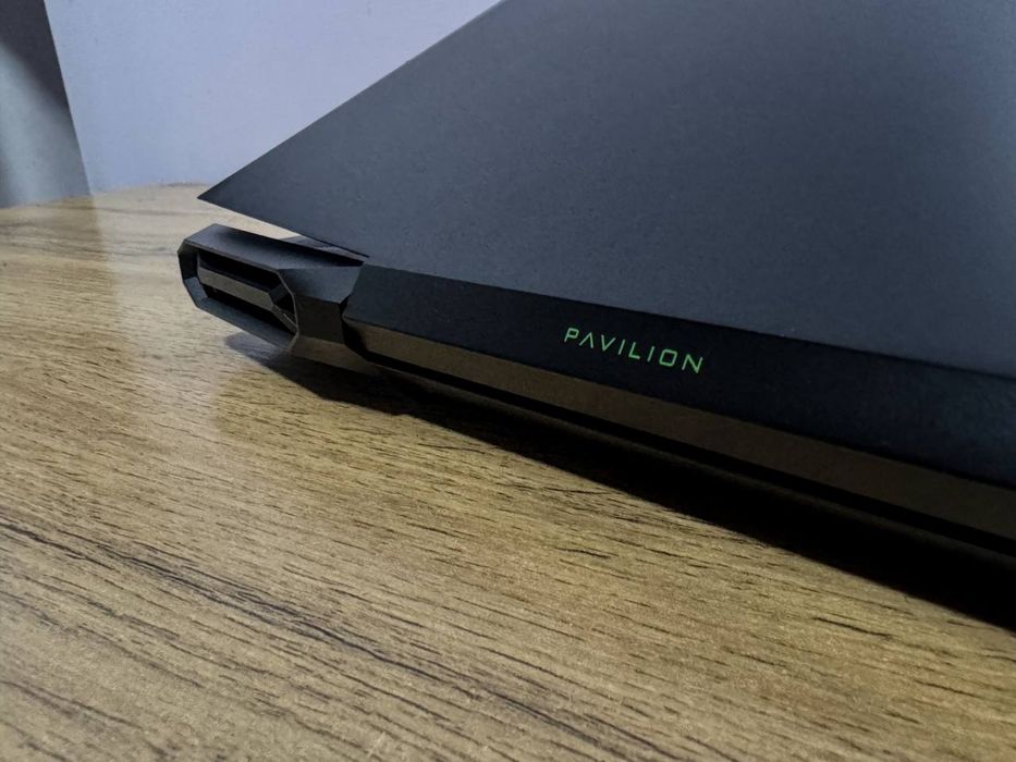 HP PACILION Gamming kuchli noutbook