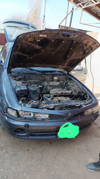 Мотор Мицубиси 2.0 коробка механика