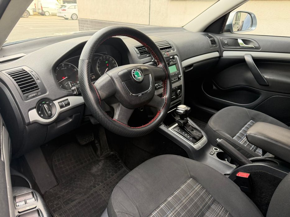 Skoda octavia 2 facelift