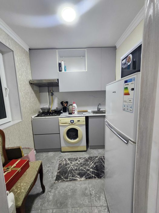 Сдаю 2-ух комнатную квартиру посуточно (СВОЯ)