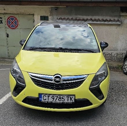 Opel Zafira 1.6 .150кс.7 места 2016
