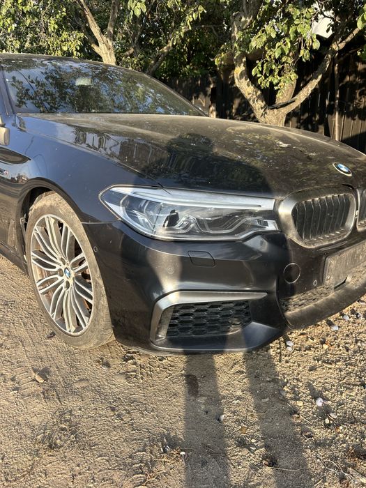 Bară față, capotă , trager, aripi , faruri led BMW G30