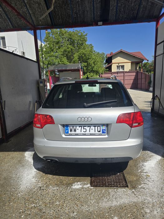 AUDI A4 0 — imagine 5