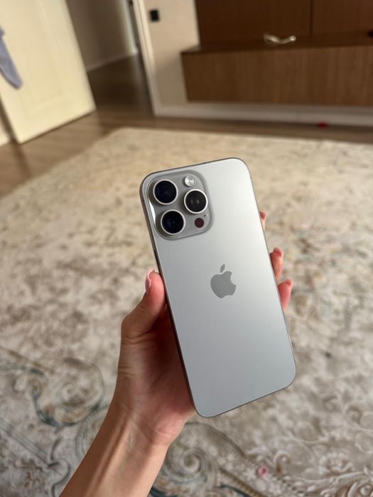 Продам Iphone 15 pro max, 256 гб