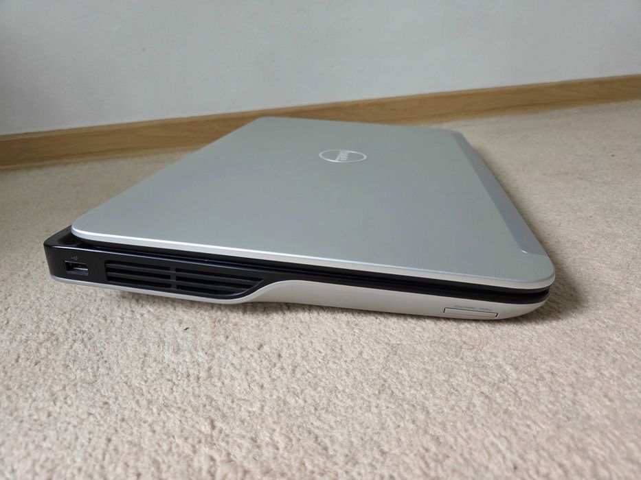 Dell XPS 17 L702X i7 Quad Core, 12GB RAM, 2x SSD Samsung, JBL, Win 11 Pro