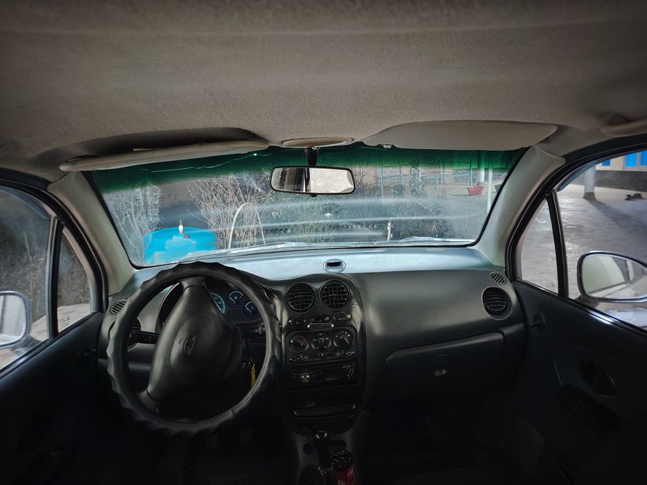 Matiz sotiladi 2009 yil metan gazi bor 2500 dollarga bulishi