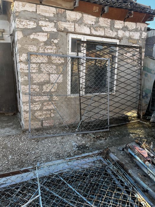 Решотка или ограждения для кур