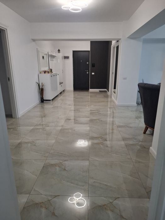 Ap 4 camere, 125 mp, Burdujeni (vis-a-vis de Adria Bosch Service)