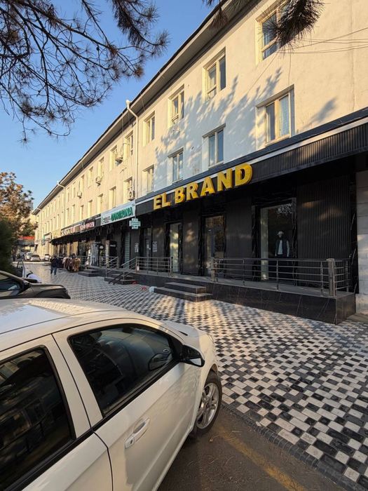 Продаются 6 магазинов в одном месте 1 линия 450м2 парк ашхабад