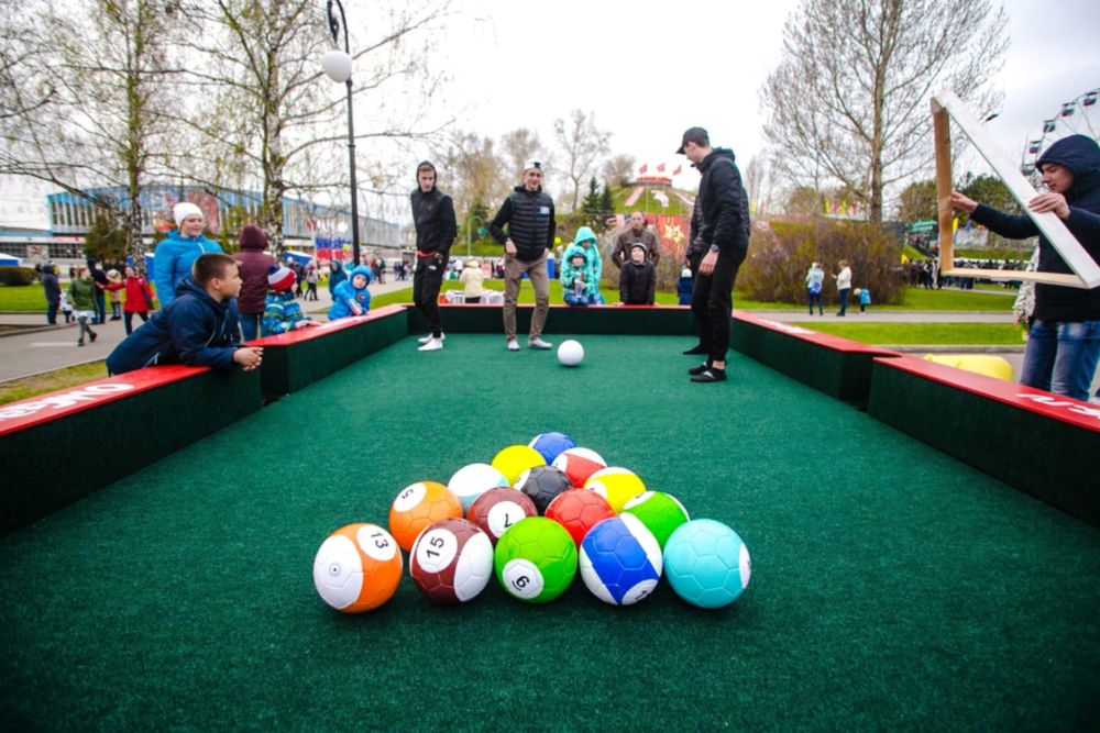 Снукболл большой бильярд