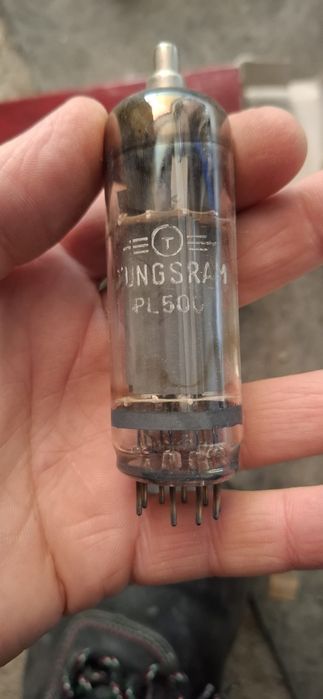 Вакумни радио електронни лампи