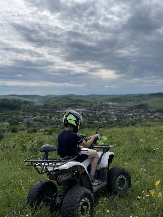 Vand kxd 125 in stare foarte buna