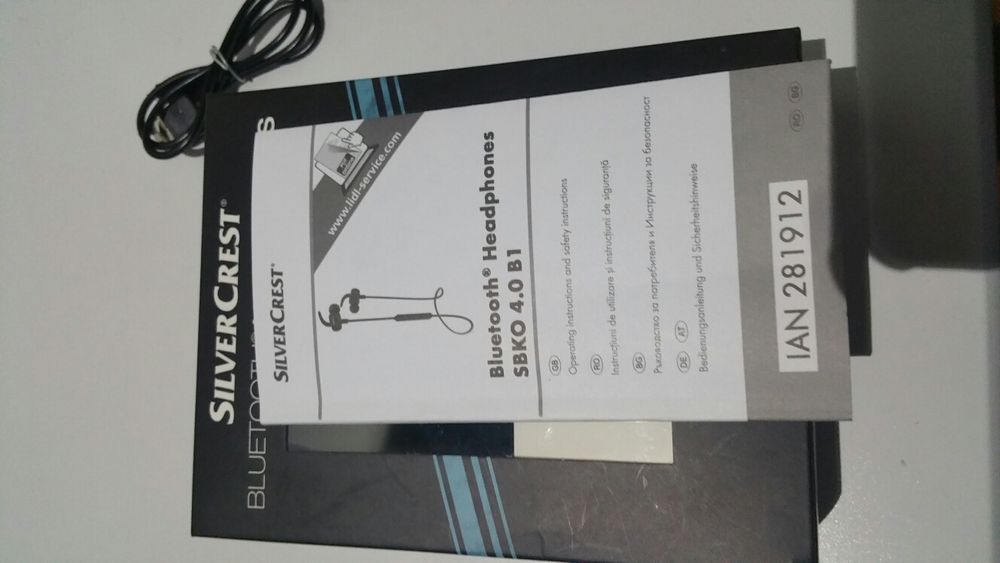 Căşti bluetooth pentru ambele urechi