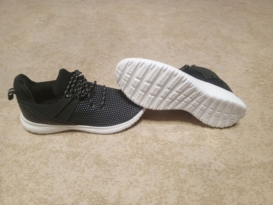 Новые женские кроссовки, 38 размер