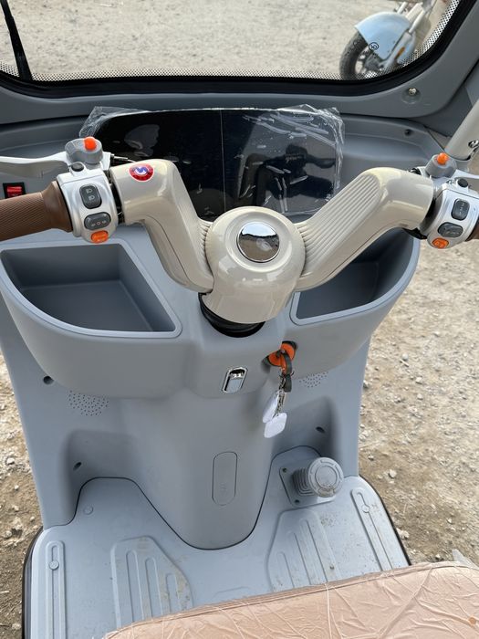 Электротрицикл пассажирский мапед, мотоцикл