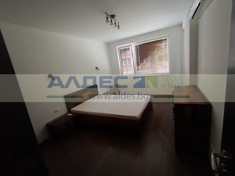 Дава се под наем Двустаен апартамент в София, Център - 68 кв.м за 650 € - Снимка #5