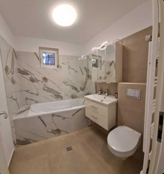 Proprietar inchiriez apartament de 2 camere Dristor