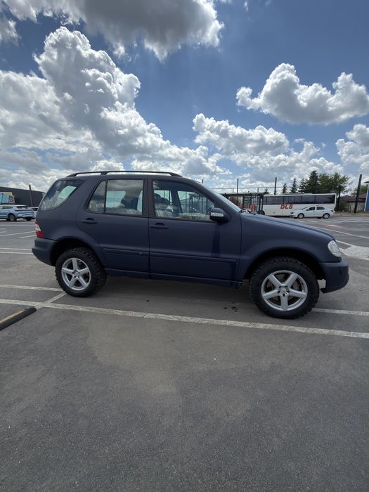 MERCEDES-BENZ ML-Class 2004 — imagine 4