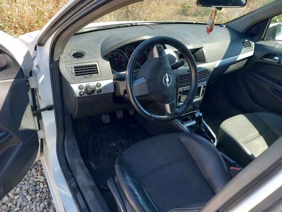 OPEL Astra 2005 — imagine 5