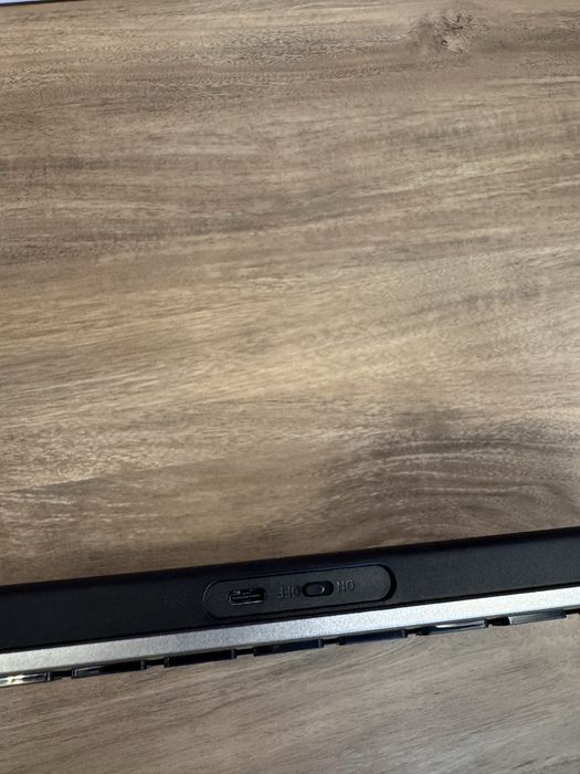 Tastatură UGREEN Wireless Bluetooth – Ultra Slim, Reîncărcabilă