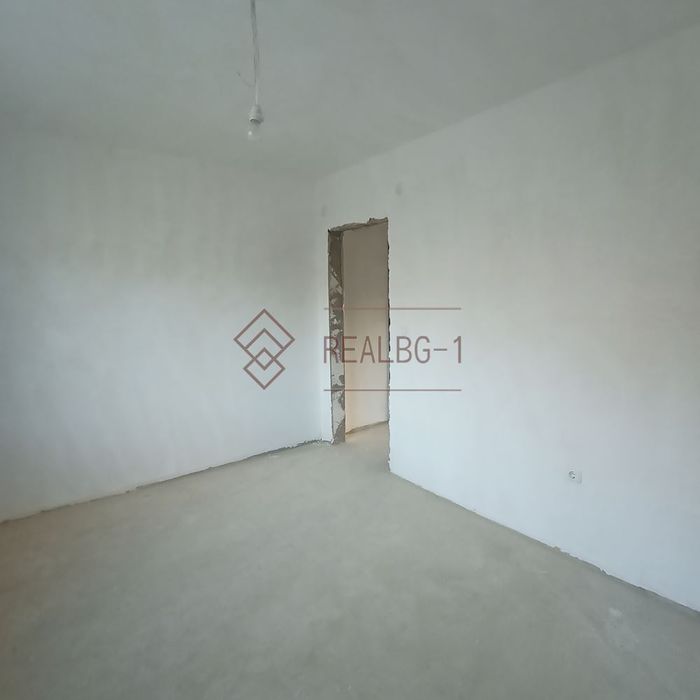 Продава се Двустаен апартамент в Каварна - 70 кв.м за 843 €/кв.м - Снимка #5