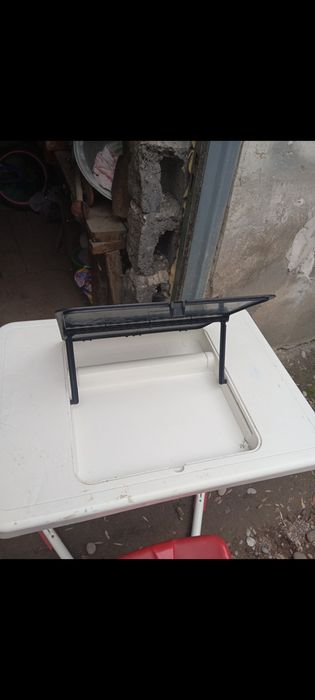 Продам школьную парту