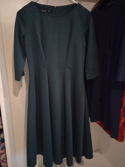 Продам платье 44-46 размер