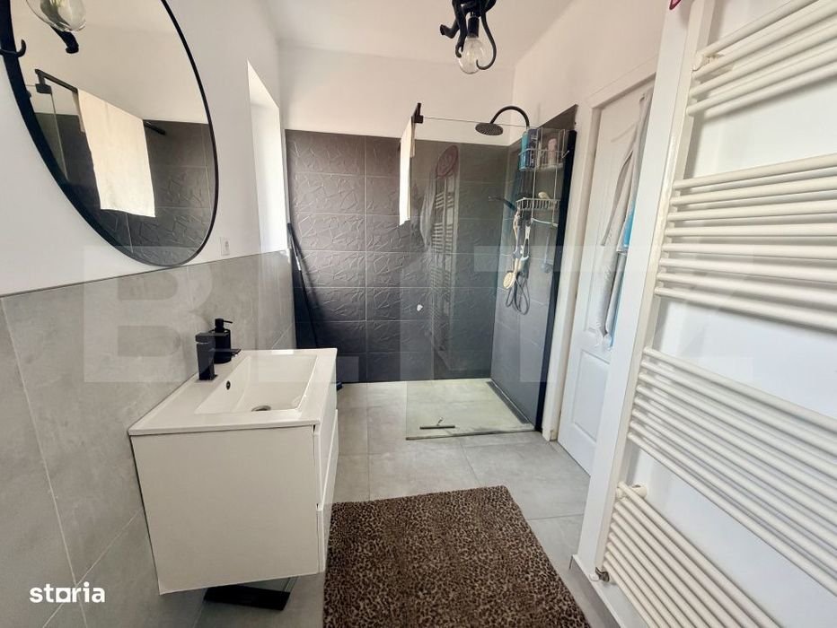 Duplex  3 niveluri, 250 mp, zona Cetate - HCC