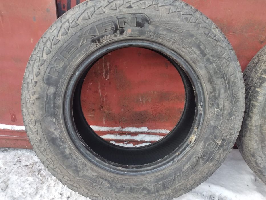Продаются зимние шины 225/75/R16