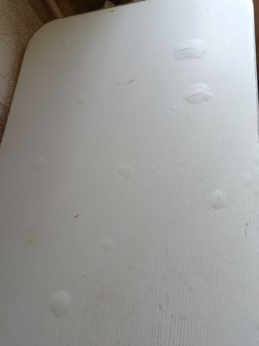 Продам стол кухонный