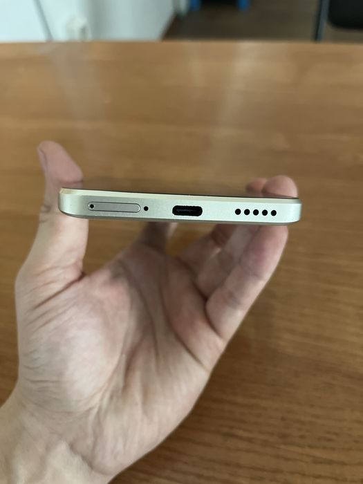 Huawei nova 13i