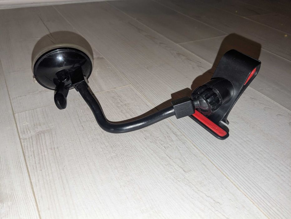 Suport telefon parbriz cu ventuză mare