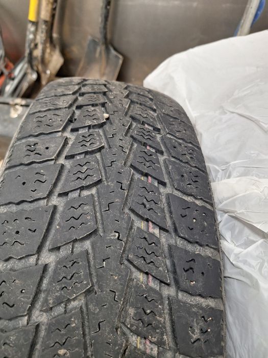 Продам зимнюю резину