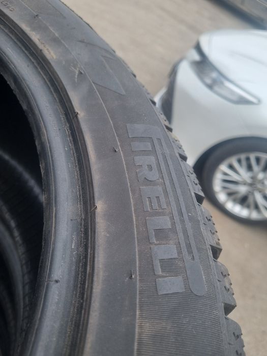 295 40 R21 комплект