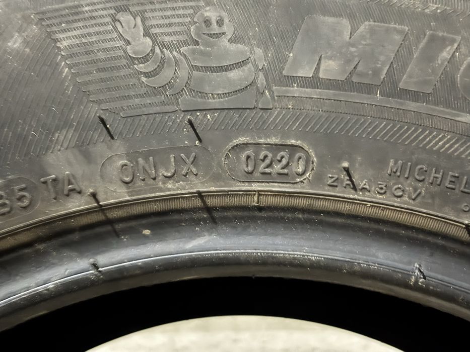 4 употребявани всесезонни гуми 195/65/15 Michelin Crossclimate