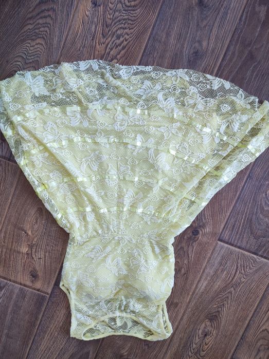 Официални  Рокли